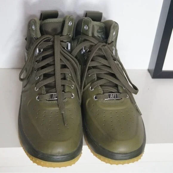 Nike Air Force 1 Lunar Duckboot/ Sneakerboot Olive Youth Boys 7Y - Picture 3 of 11